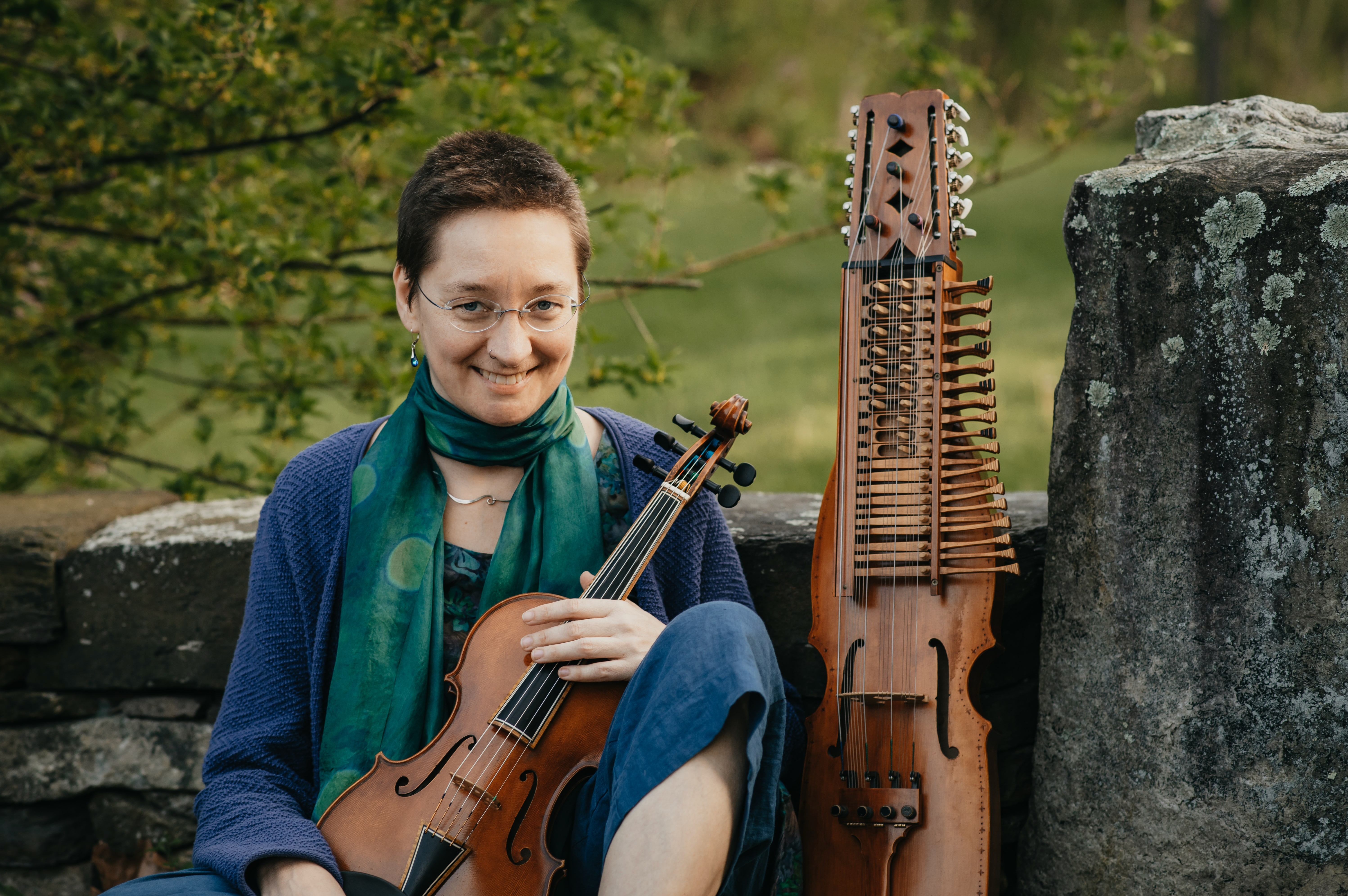lydia ievins with fiddle and nyckelharpa